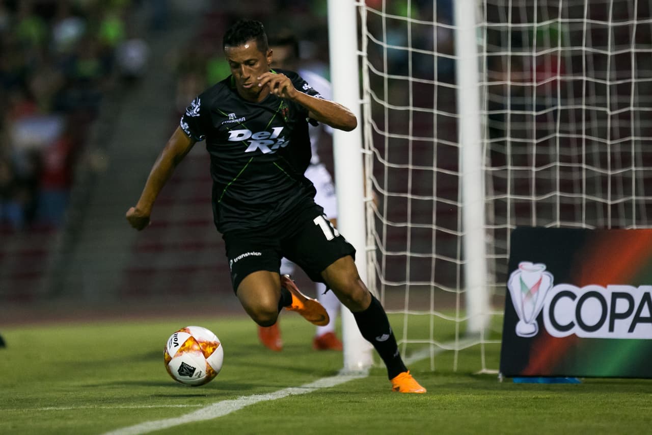 El equipo del Ascenso MX llegaba de superar a los Alebrijes de Oaxaca, mientras que los de Tijuana le habían ganado a Chivas por 2-1 en el inicio del campeonato.