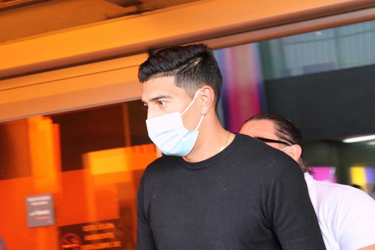 Esteban Andrada, arquero de Rayados, aterrizó en Monterrey