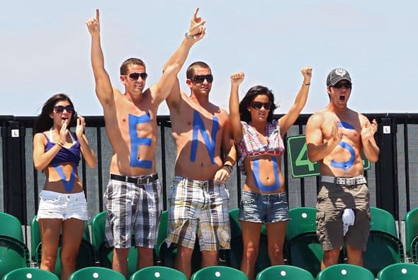 El apoyo de los estadounidenses para su compatriota no se hizo esperar.