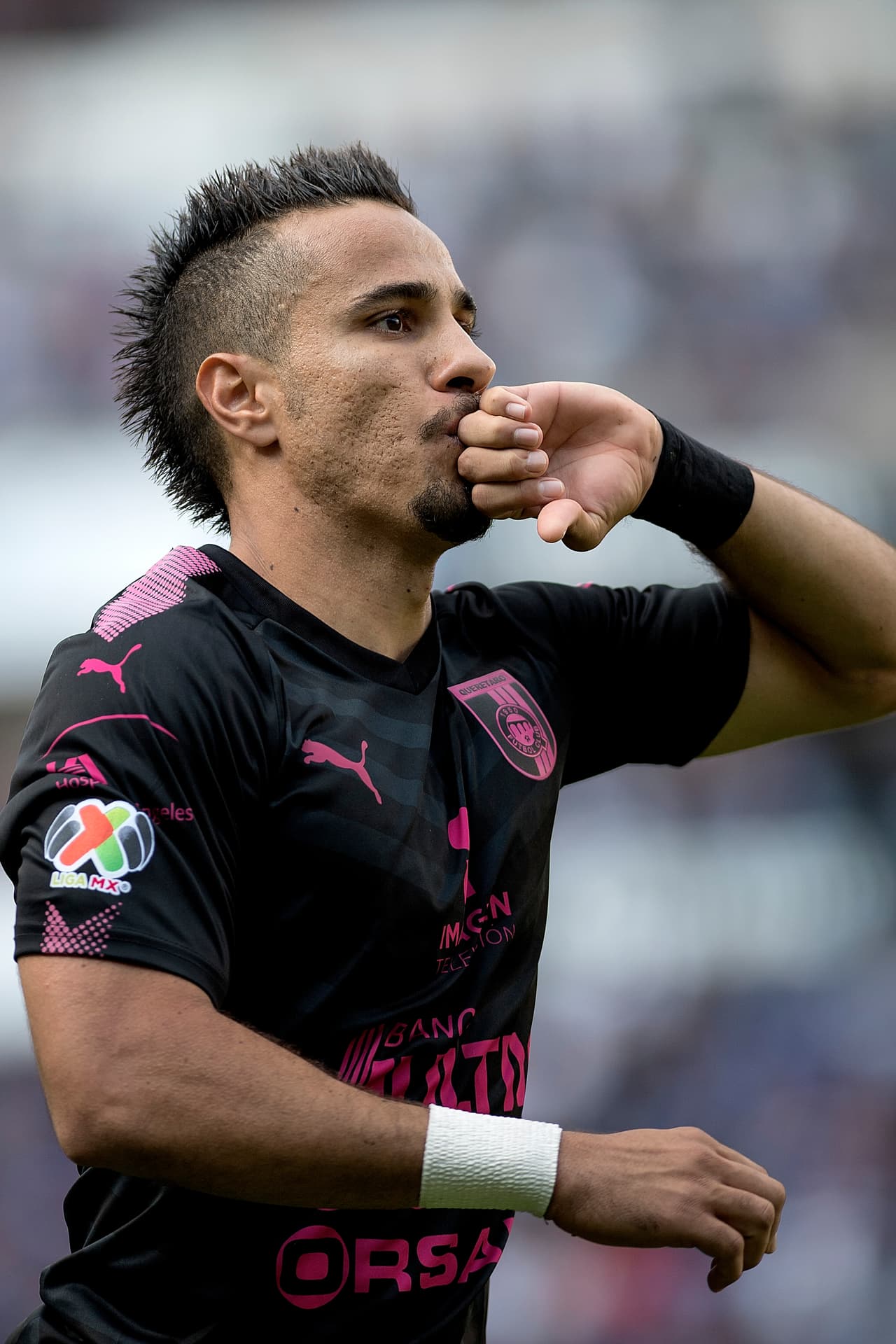 Con un gran disparo cruzado, Camilo Sanvezzo igualó las acciones tan sólo cuatro minutos después.