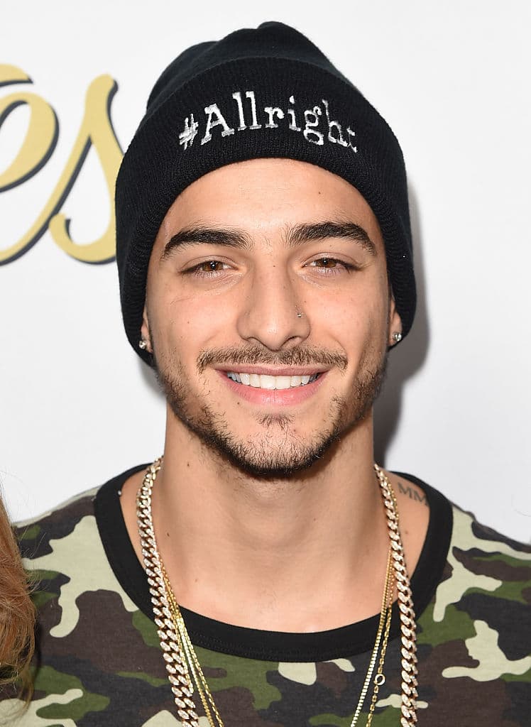 Según varias fuentes su nombre es Susana Gómez, una joven arquitecta que podría haber conquistado al reguetonero.
<br>