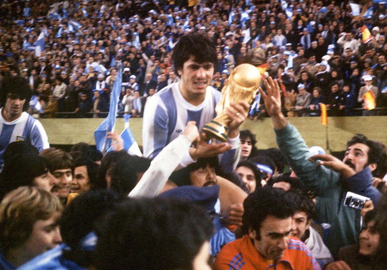 Argentina se quedó con el título del Mundial de 1978, mientras que Holanda de nuevo quedaba resignada a ser un gran equipo que quedaba en la memoria colectiva sin la victoria.