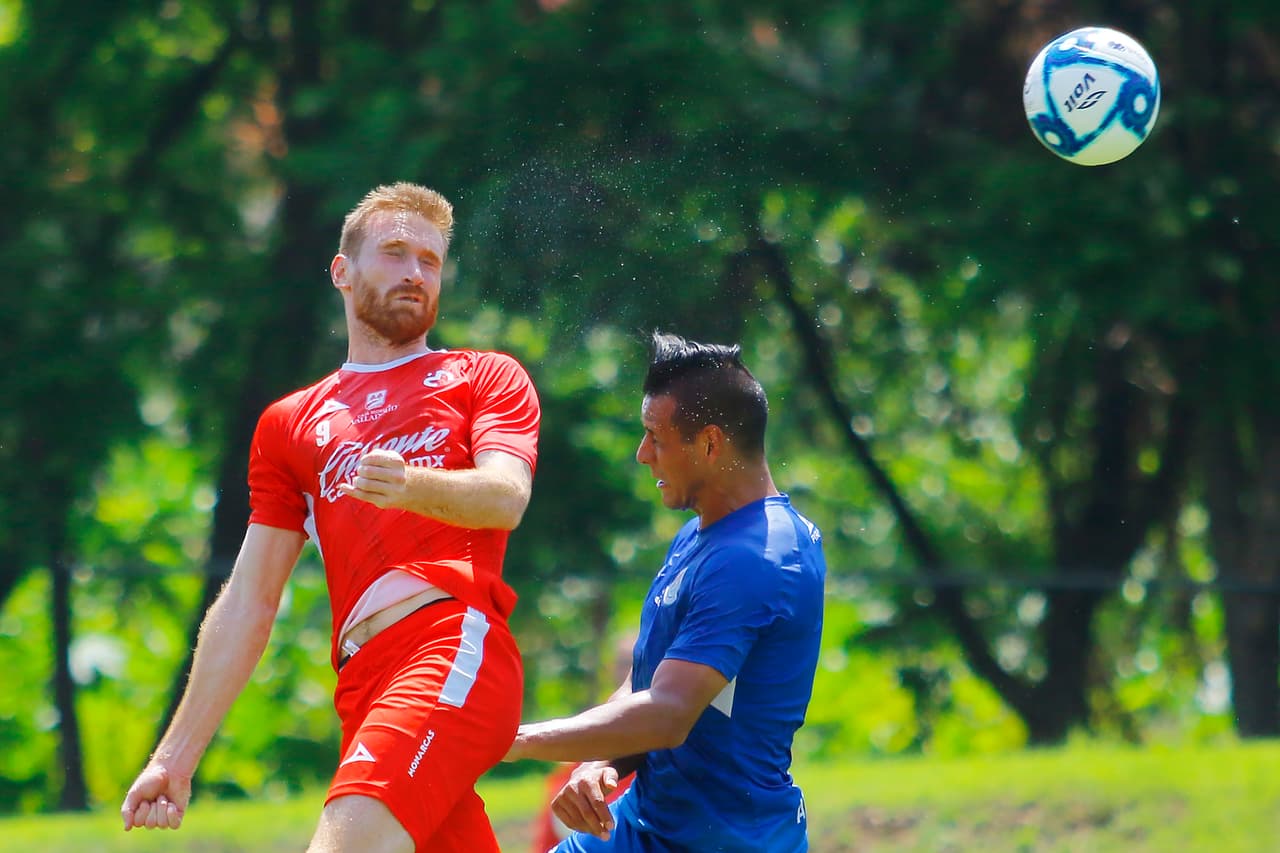 Atlético San Luis, con doblete de Diego Pineda, venció 2-1 de visita a Monarcas Morelia, que descontó con Mario Osuna, en juego de preparación de pretemporada en la cancha anexa del estadio Morelos, previo al Apertura 2019 de la Liga MX.
