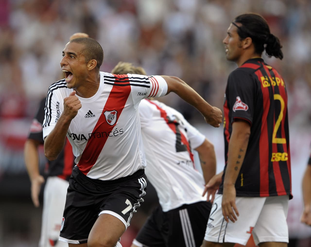 David Trezeguet (Retirado) - En 1993 –con 16 años– debutó con Platense, en Argentina, el inicio de una carrera que lo llevó a ganar muchos títulos con Monaco y Juventus.