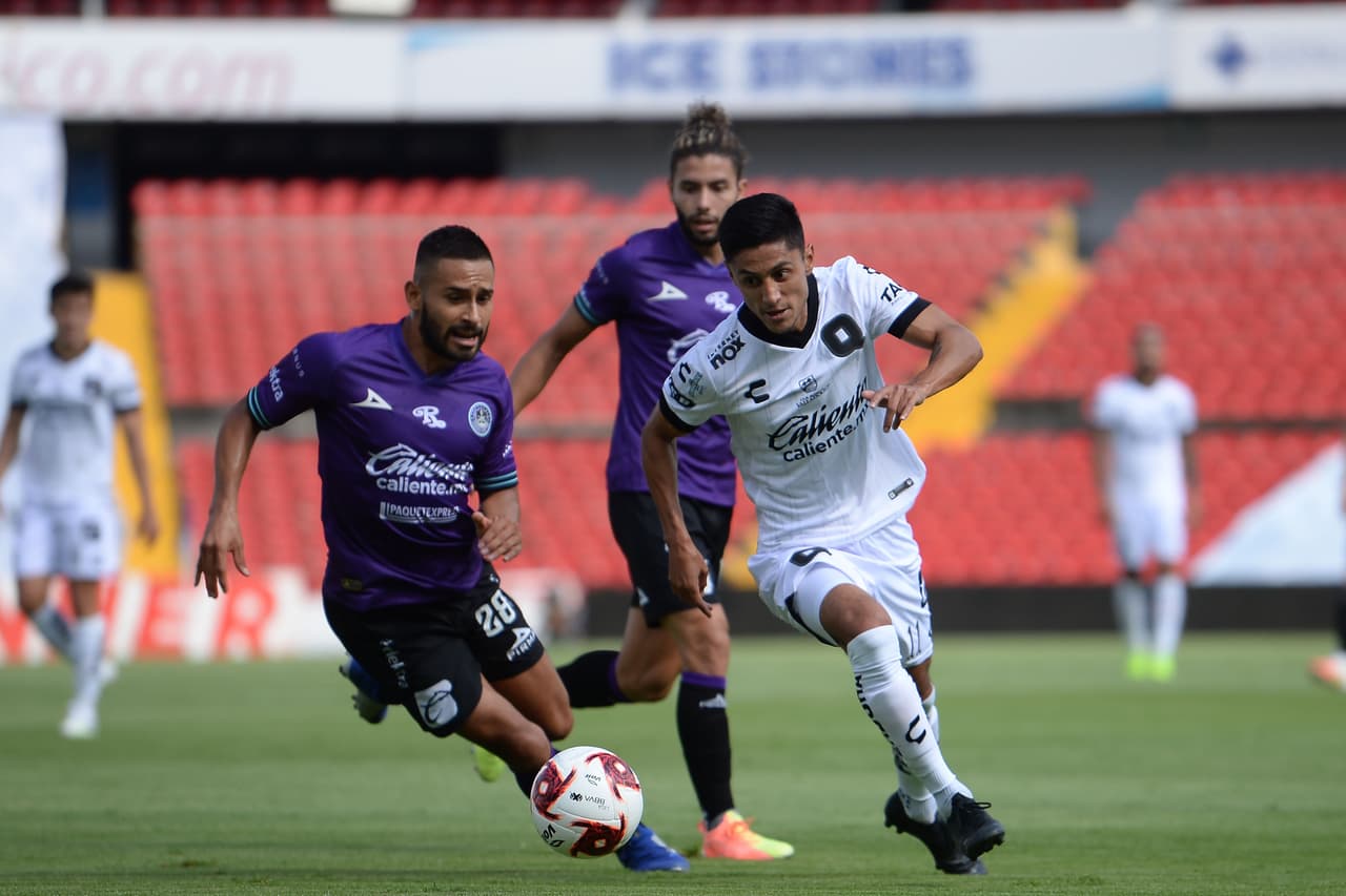 Con goles de Omar Islas y Mario osuna, Queretaro y Mazatlán reparten puntos en la Corregidora y Mazatlán consigue un histórico punto.