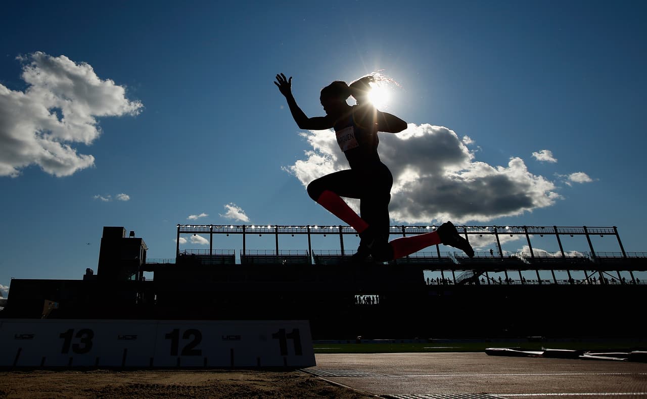 La colombiana de 31 años ganó con absoluta superioridad en el estadio de atletismo de York, en las afueras de Toronto. En su sexto y último intento, fijó un récord panamericano de 15,08 metros. Destrozó así la marca de 14,92 que había impuesto hace cuatro años en Guadalajara.