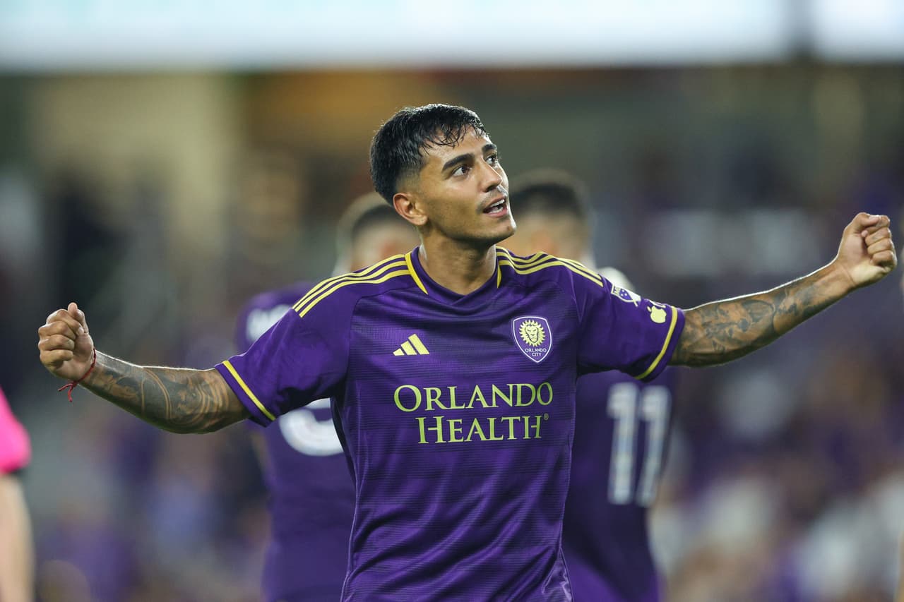 Mediocampista - FACUNDO TORRES (Orlando City SC)