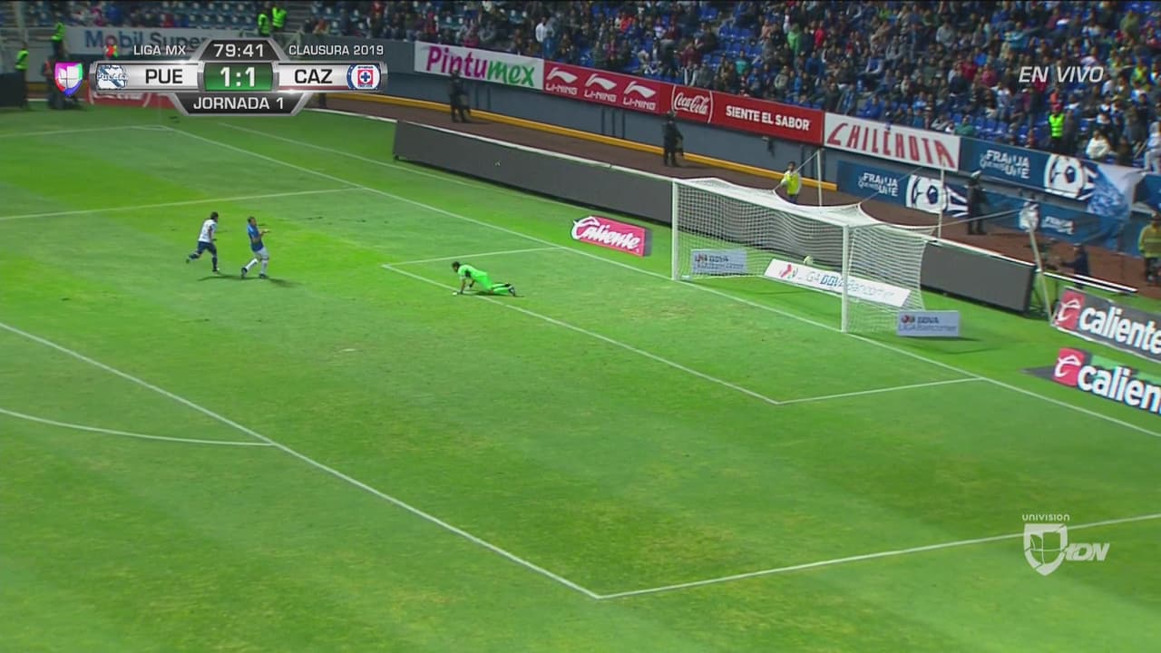 Anulan gol a Matías Alustiza por fuera de lugar