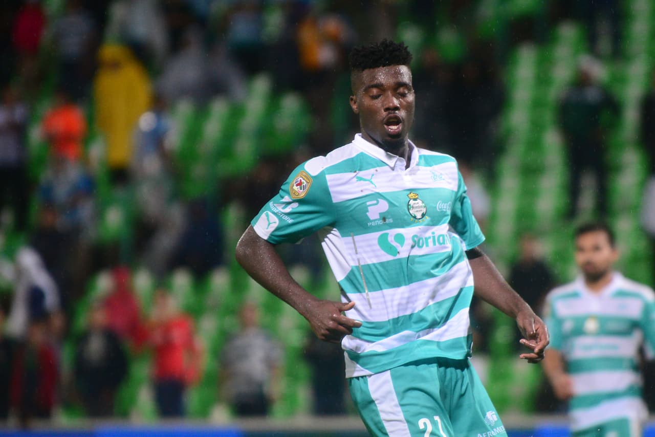 Djaniny Tavares