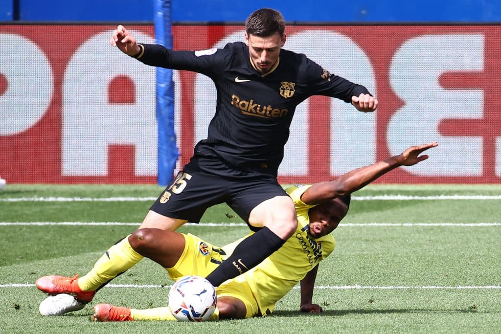 Barcelona se impone al Villarreal con marcador de 2-1 en La Liga. Los culés, como visita, se llevaron la tarde gracias al doblete de Antoine Griezmann y son segundo lugar en la tabla. Villarreal se quedó con 10 hombres en la cancha.