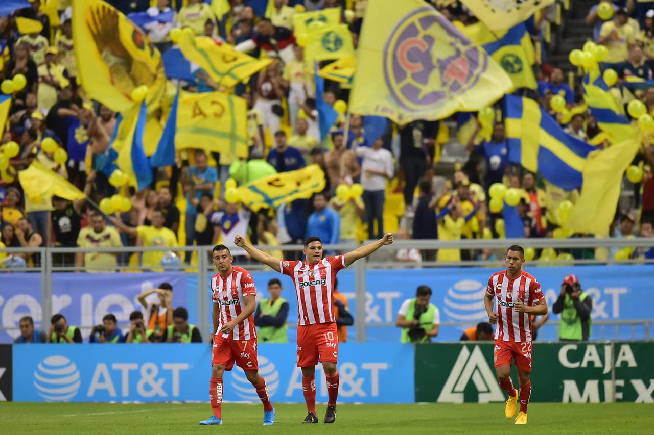 Con doblete de Mauro Quiroga y uno más de Juan Delgado, los Rayos le pegan al América en la Fecha 8.