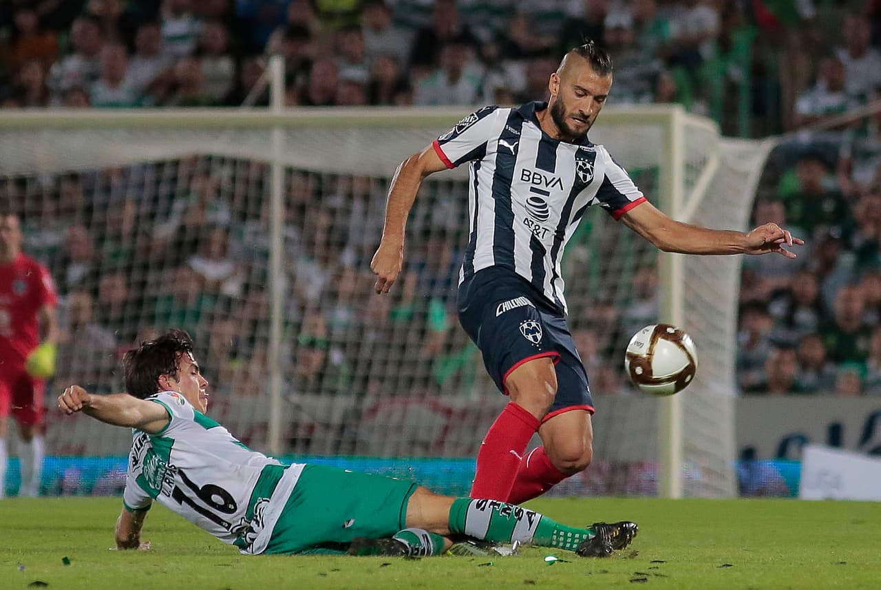 El argentino Nicolás Gabriel Sánchez es un defensa goleador. Durante el presente torneo le marcó a Santos, Tijuana, Pachuca, Puebla y a Toluca.