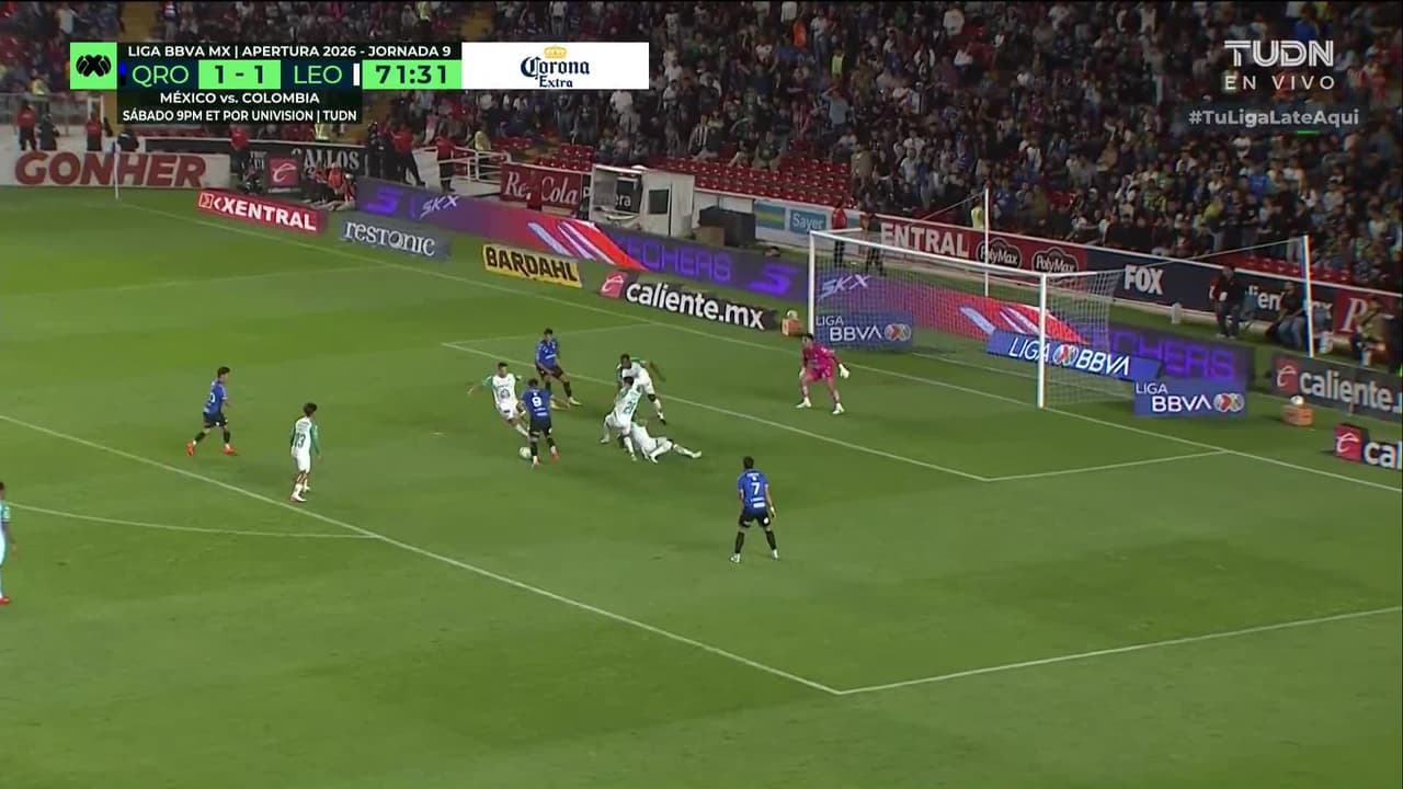 ¡TIRO ATAJADO! disparo por Jesús Lara.