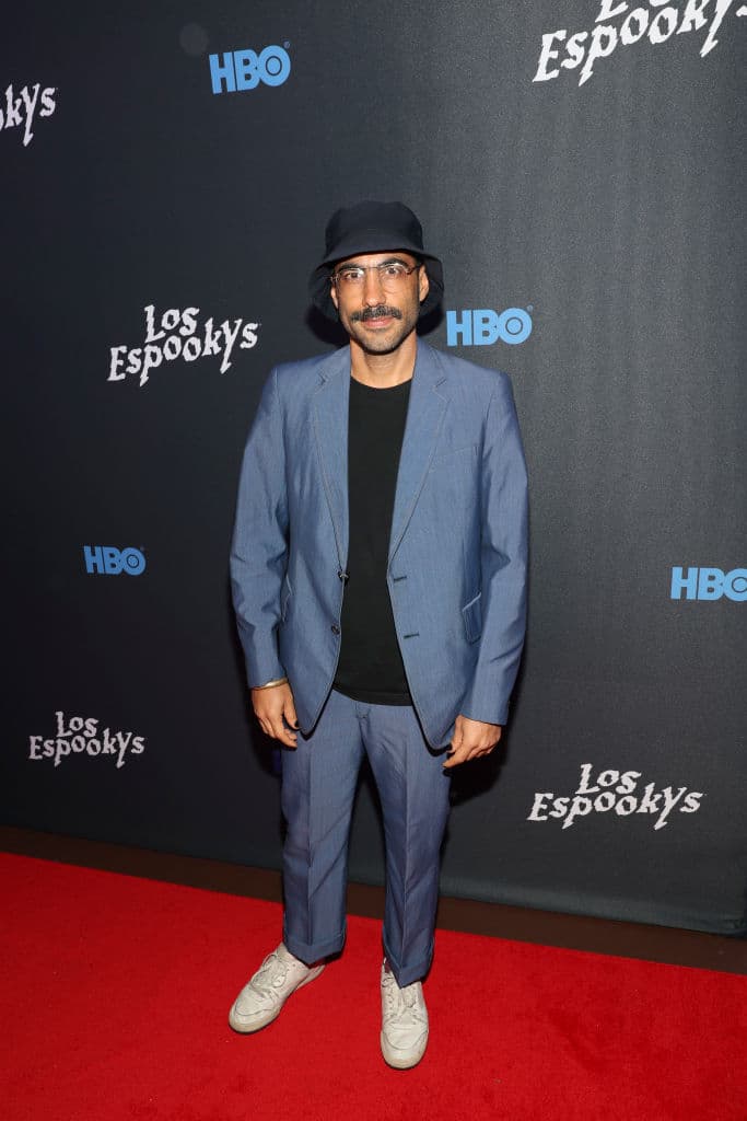 La película dirigida por Fernando Frías inicia en las montañas de Monterrey cuando conocemos a Ulises, un joven de 17 años que es fanático de la cumbia.
<br>