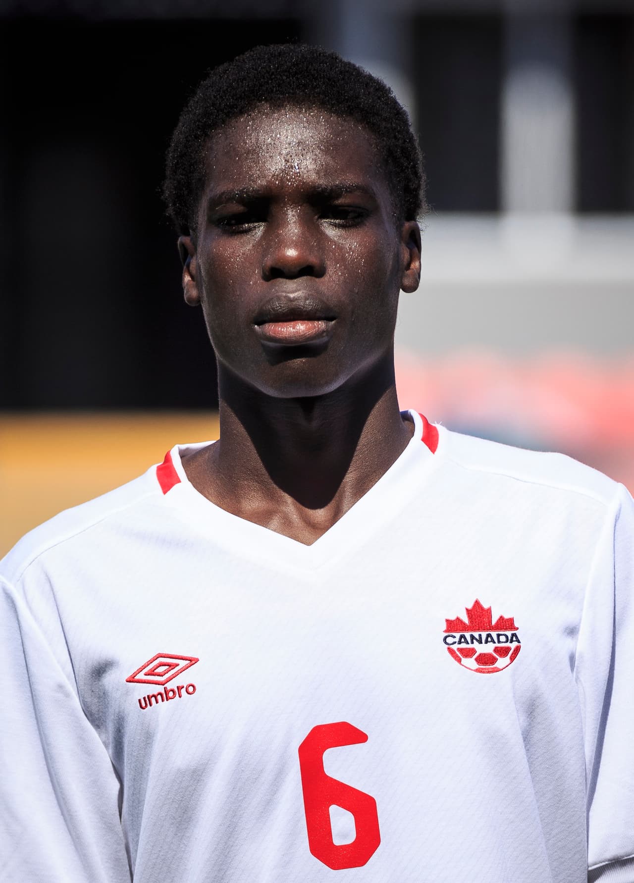 9. Noble Okello (Canadá) - 196.103 dólares.