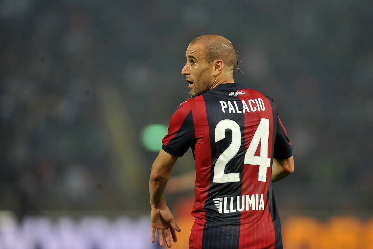 Otra fue del Bologna que en la posición de goleador cuenta con el paraguayo Santander y el argentino Palacio.