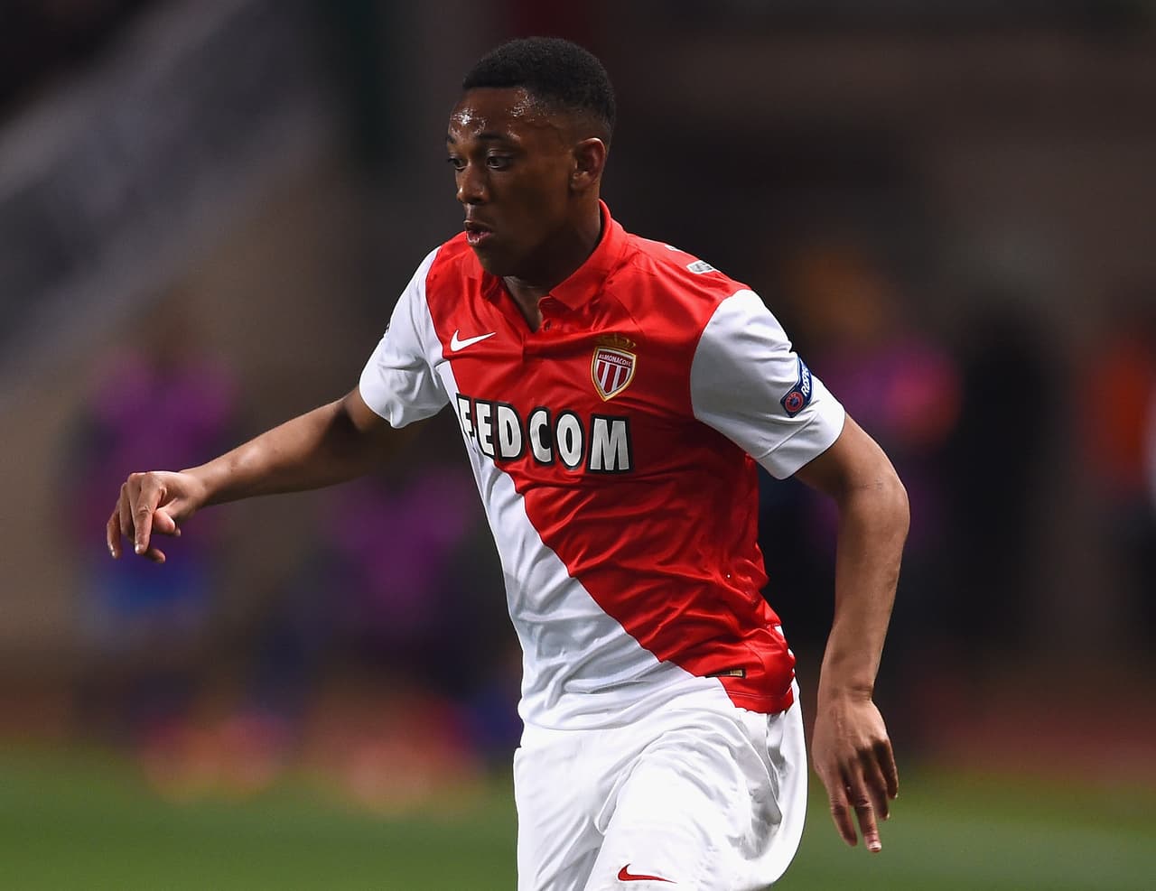 3. Anthony Martial al Manchester United - 69.4 millones de dólares.