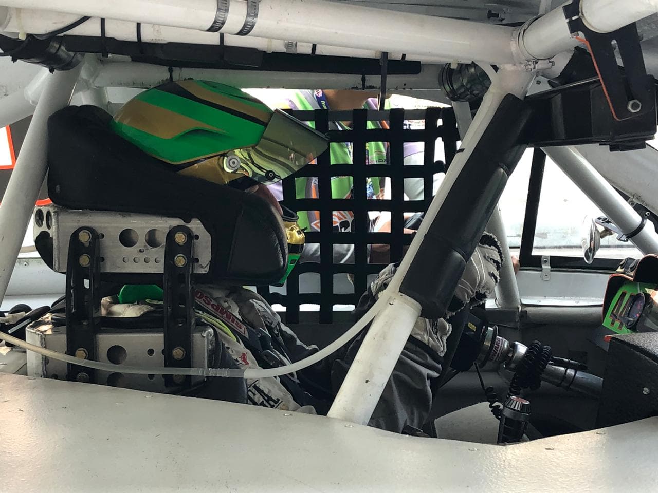 Con mucha pasión y un gran ambiente, así se vive el cierre de Nascar Challenge en México.