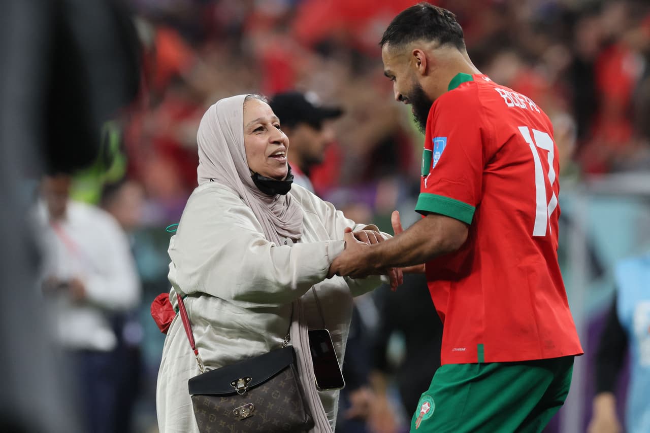Marruecos derrotó 1-0 a Portugal con gol de Youssef En-Nesyri en el Estadio Al Thumama para convertirse en la primera selección africana en Semifinales en una Copa del Mundo.