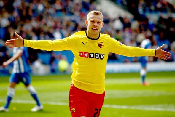 El equipo del mexicano Miguel Layún ya es de Primera en Inglaterra.