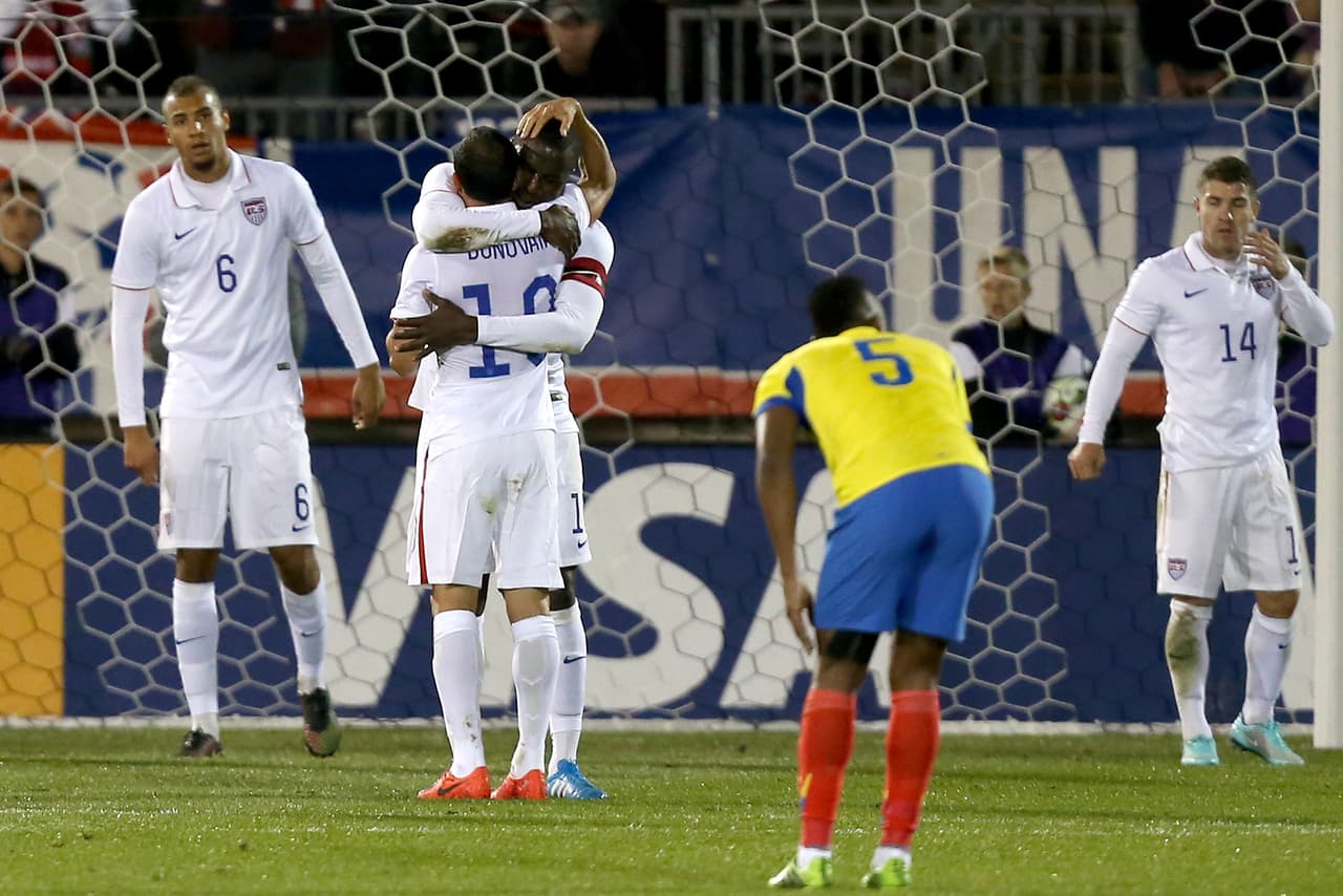 El 10 de octubre de 2014, Donovan de despedida con el Team USA en un partido contra Ecuador, el adiós al seleccionado del ídolo.