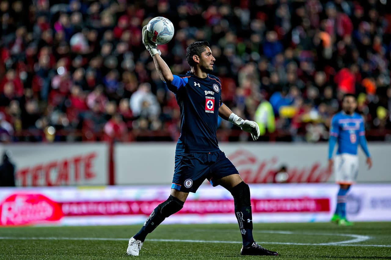 será importante para 'Chuy' tener una actuación destacada, sobre todo en los entrenamientos para ganarse los llamados, toda vez que Guillermo Ochoa ha perdido vigencia por la falta de actividad con el Málaga.