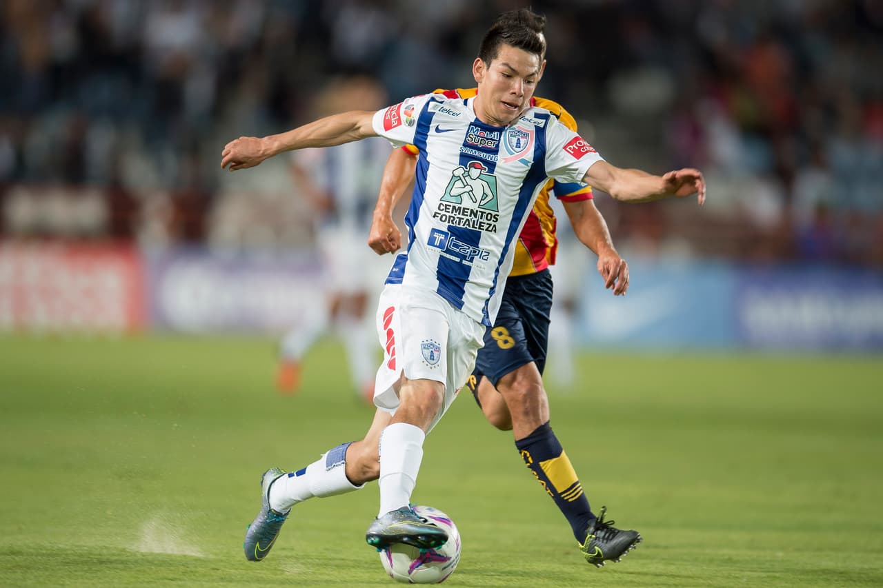 Hirving Lozano es otro de esos casos en los que su único "problema" para seguir en la órbita del Tri mayor es la necesidad de priorizar la justa veraniega.