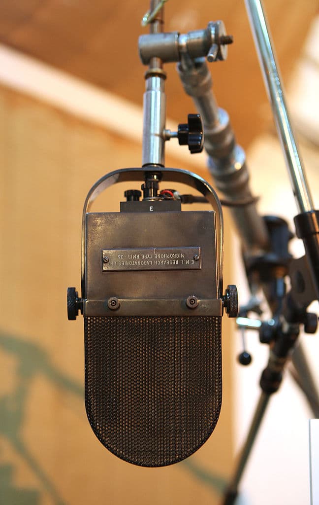 También, el piano icónico "Mrs Mills" utilizado por artistas a lo largo de la historia de los estudios y que se hizo famoso en la década de 1960 por artistas como The Zombies, Russ Conway y The Beatles.