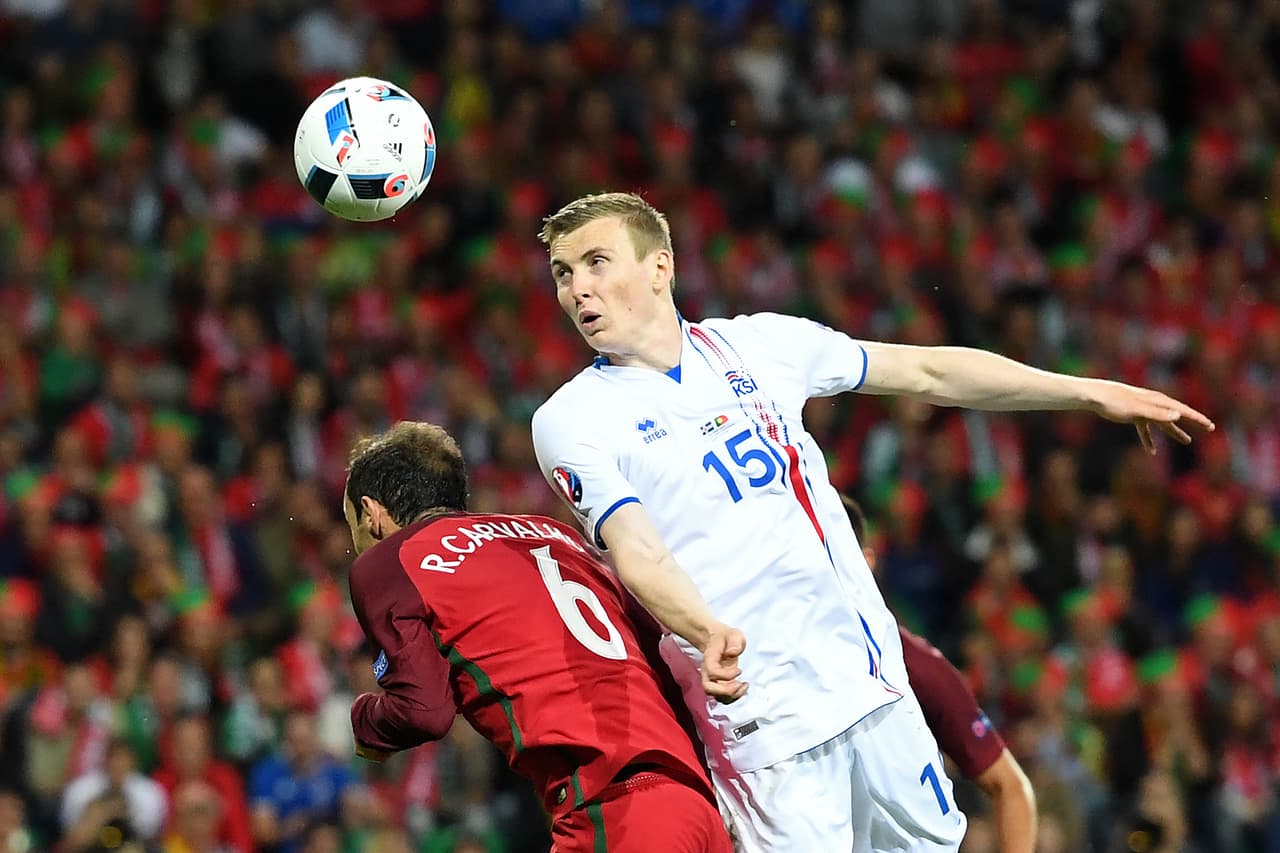 Portugal tuvo el control de las acciones desde el silbatazo inicial, pero no contaban con el muro defensivo que pondría Islandia.
