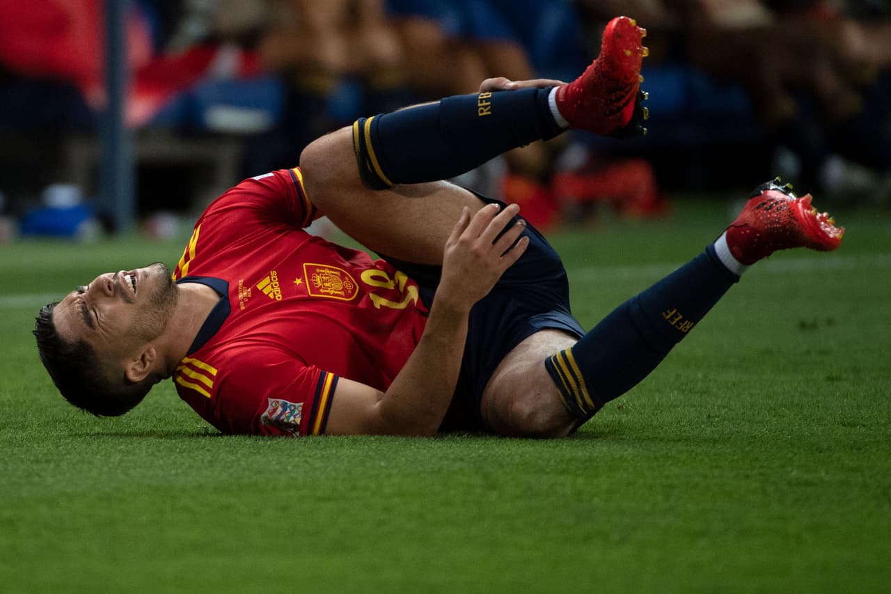 España se impuso sobre República Checa gracias a los goles de Carlos Soler y Pablo Sarabia.