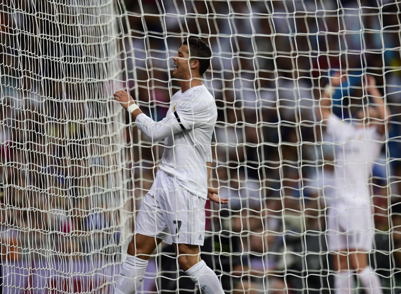 Cristiano Ronaldo no pudo encontrar la red con el esférico pese a insistir con sendos remates a portería.