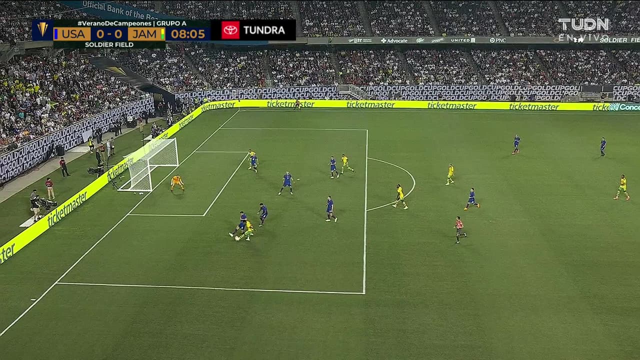 ¡TIRO ATAJADO! disparo por Alan Soñora.