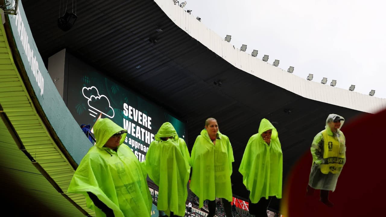 México vs. Inglaterra: Kick off del partido de Octavos de Final se aplaza