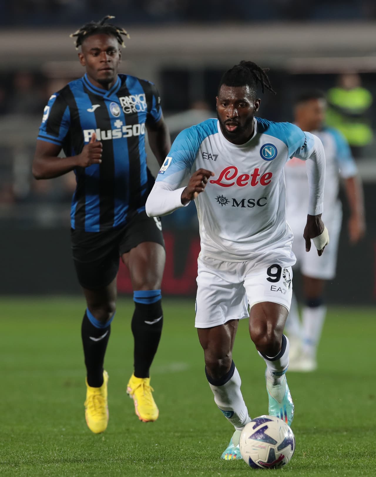 El Napoli venció 1-2 al Atalanta en la Jornada 13 de la Serie A con Hirving 'Chucky' Lozano como titular por 63 minutos antes del Mundial de Qatar 2022.