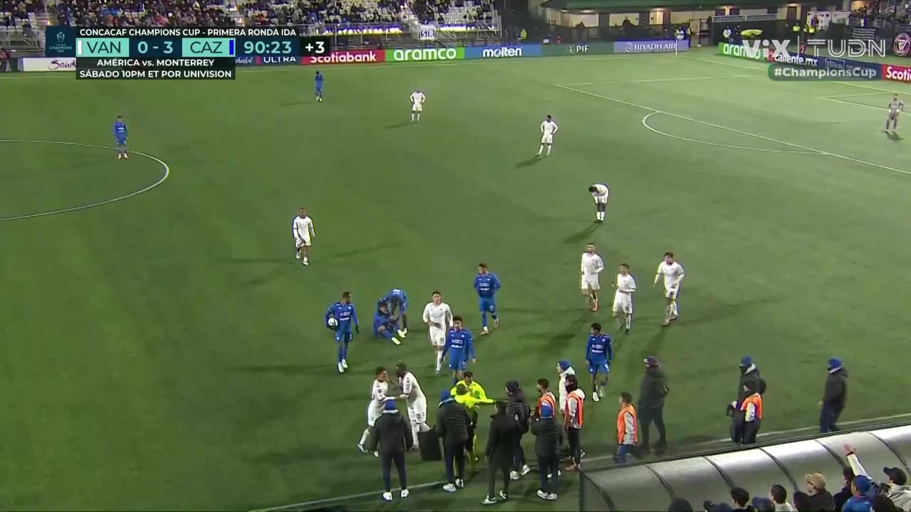 ¡SE ENCIENDEN LAS ALARMAS! ¡El Toro Fernández sale lesionado y Larcamón explota!