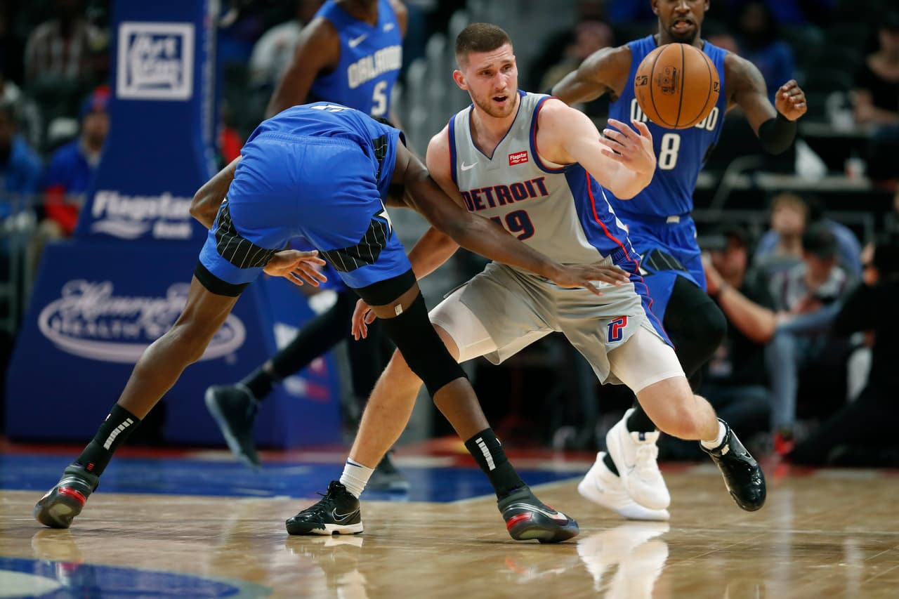 Detroit Pistons 
<b>103-88 </b>Orlando Magic