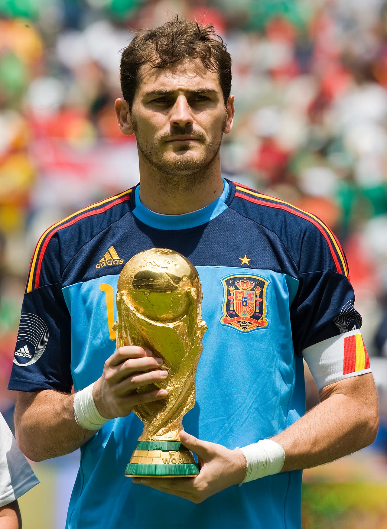 <b>7. Iker Casillas (España) - </b>167 partidos.