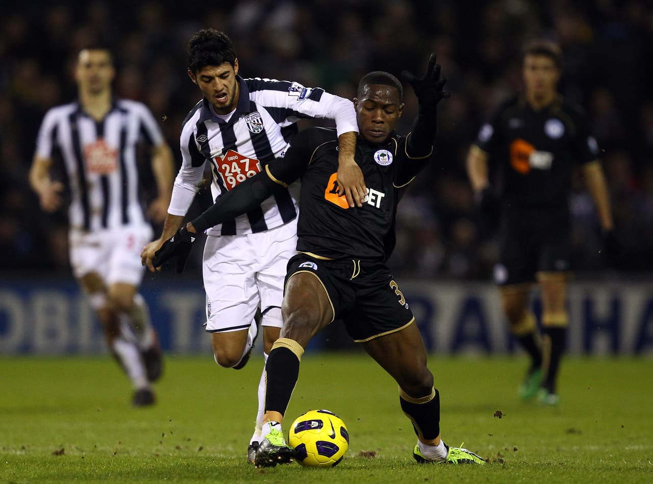 Fue así como para 2011, Vela llegó al West Bromwich para cerrar la temporada 2010/2011 en la Premier League.