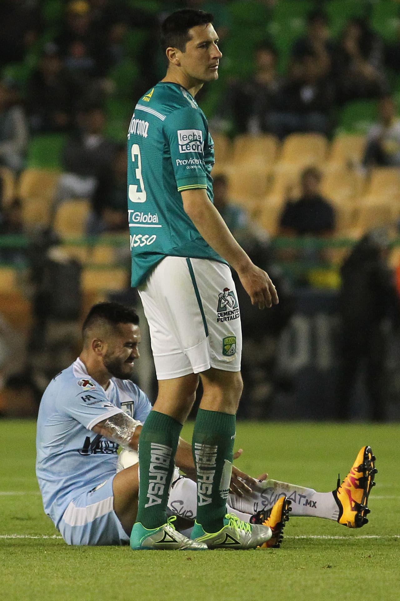 DEFENSAS - Guillermo Burdisso, León.- El defensor verde esmeralda se situa como el mejor defensa en el C2016, sus actuaciones lo han llevado a conseguir 45 puntos hasta el momento. Su valor en el UD Fantasy es de $5.4 millones.