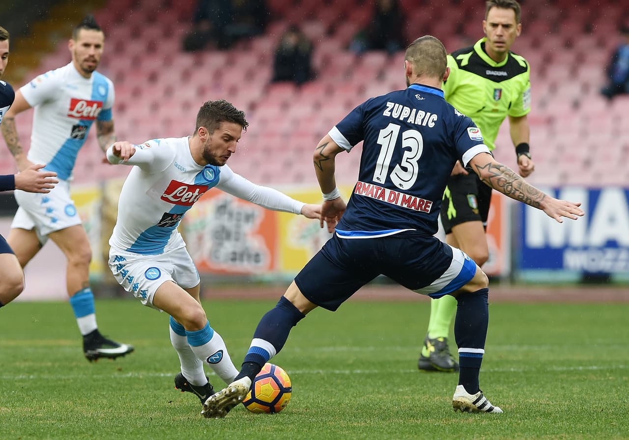 No fue concentrado pero manejó 300 kilómetros para jugar contra Napoli