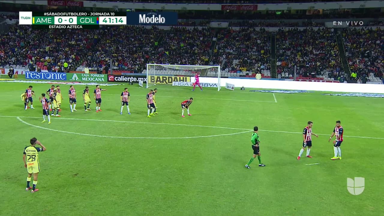 ¡TIRO ATAJADO! disparo por Bruno Valdez.