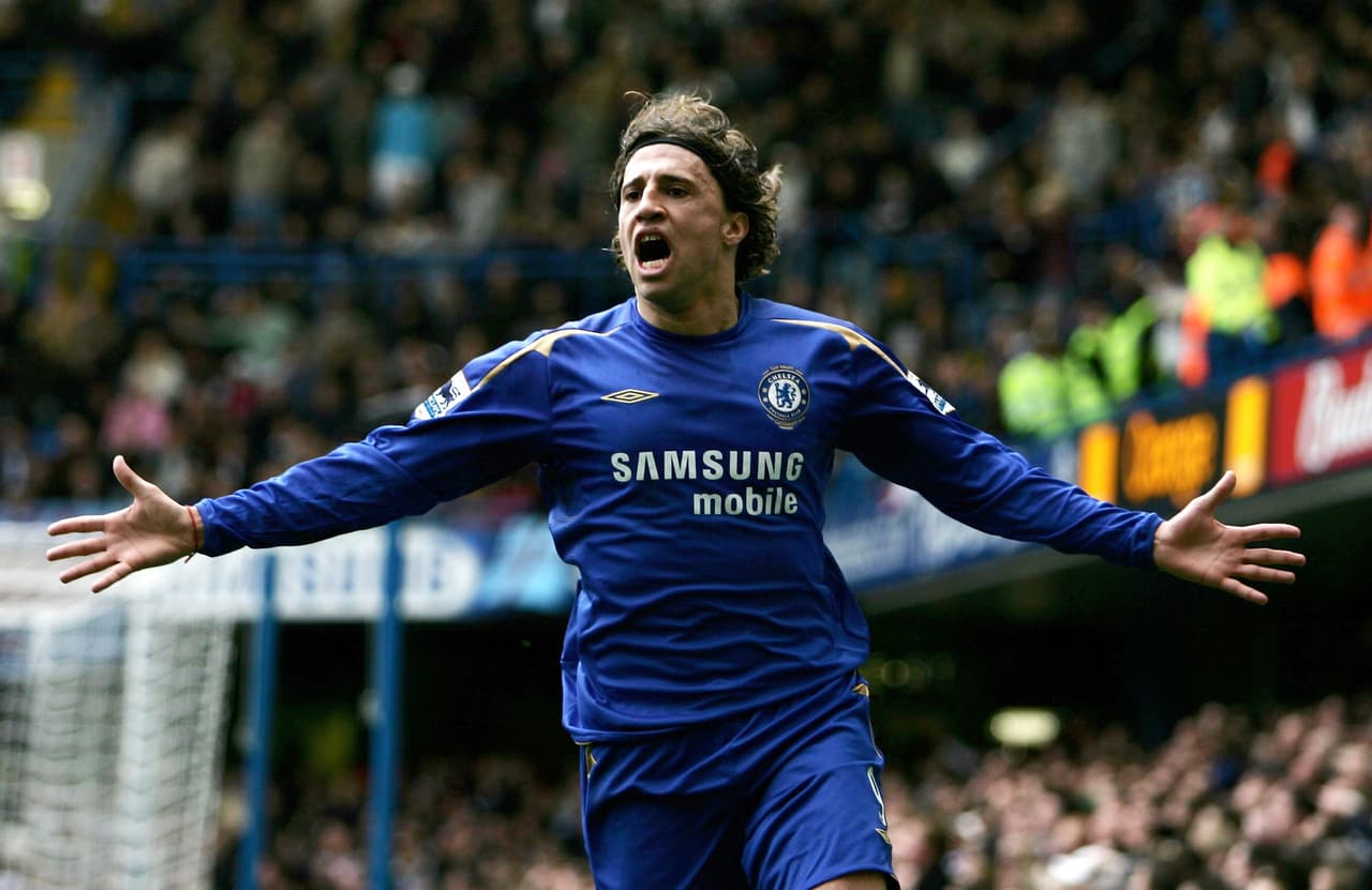 <b>Hernán Crespo (Chelsea - 2003 a 2006): </b>jugó una temporada y media en los 'Blues' luego de una larga carrera en el Calcio italiano, siendo uno de los goleadores más importantes de la época. Marcó 23 goles con el equipo de Stamford Bridge.