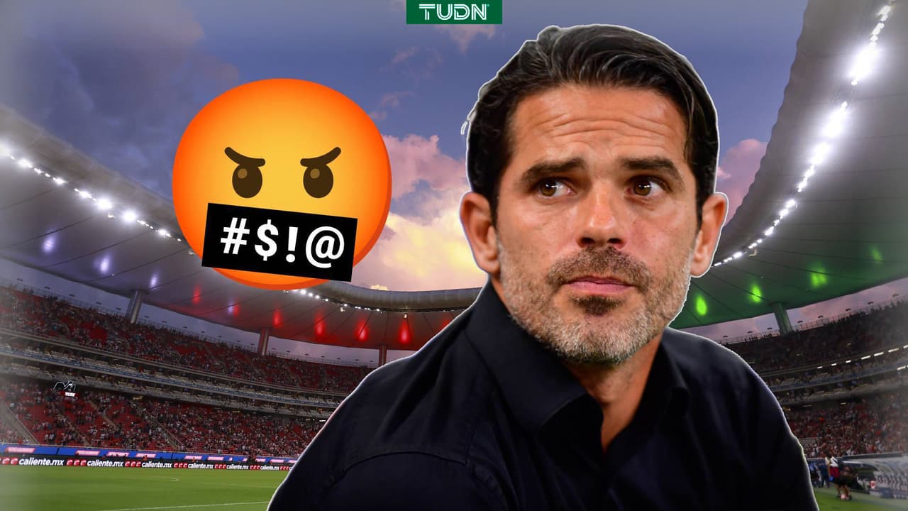 ¡Le dicen de todo! Así fue el regreso de Gago a Guadalajara