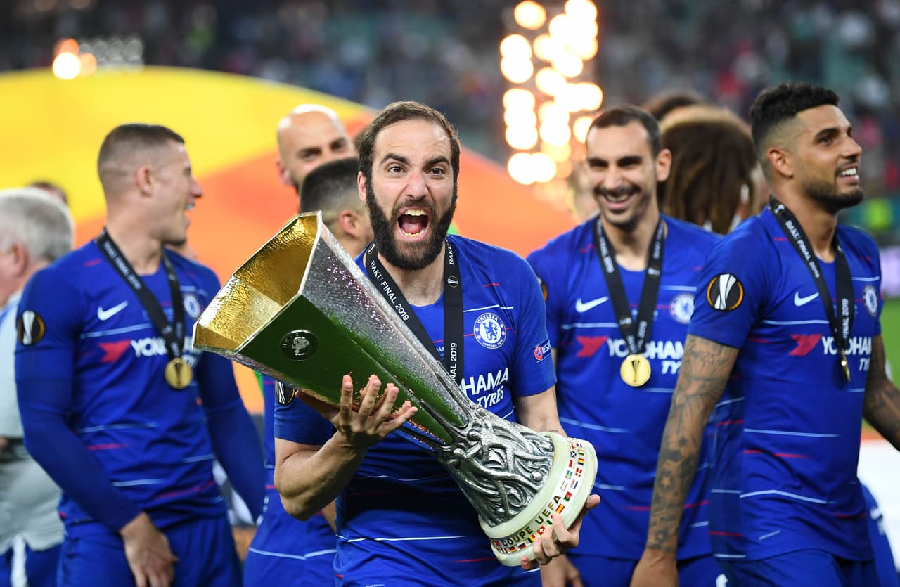 Se dice en Italia que la Roma ha contactado al agente de Gonzalo Higuaín para poder ficharlo en este mercado. Aún es jugador de la Juventus.