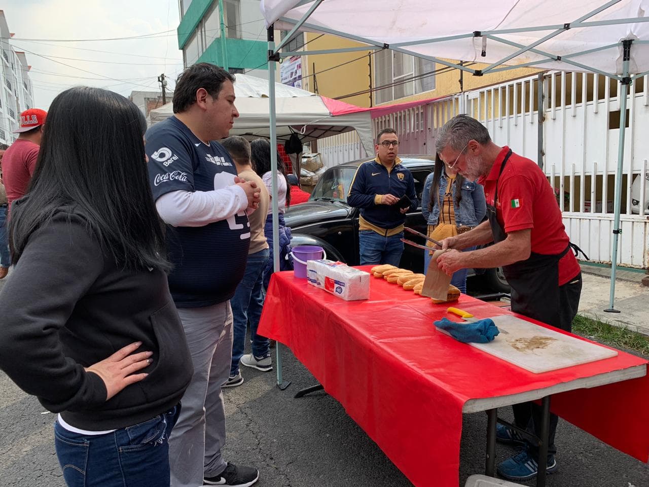 Comida, afición y pasión, la combinación perfecta para vivir el Toluca vs Pumas.