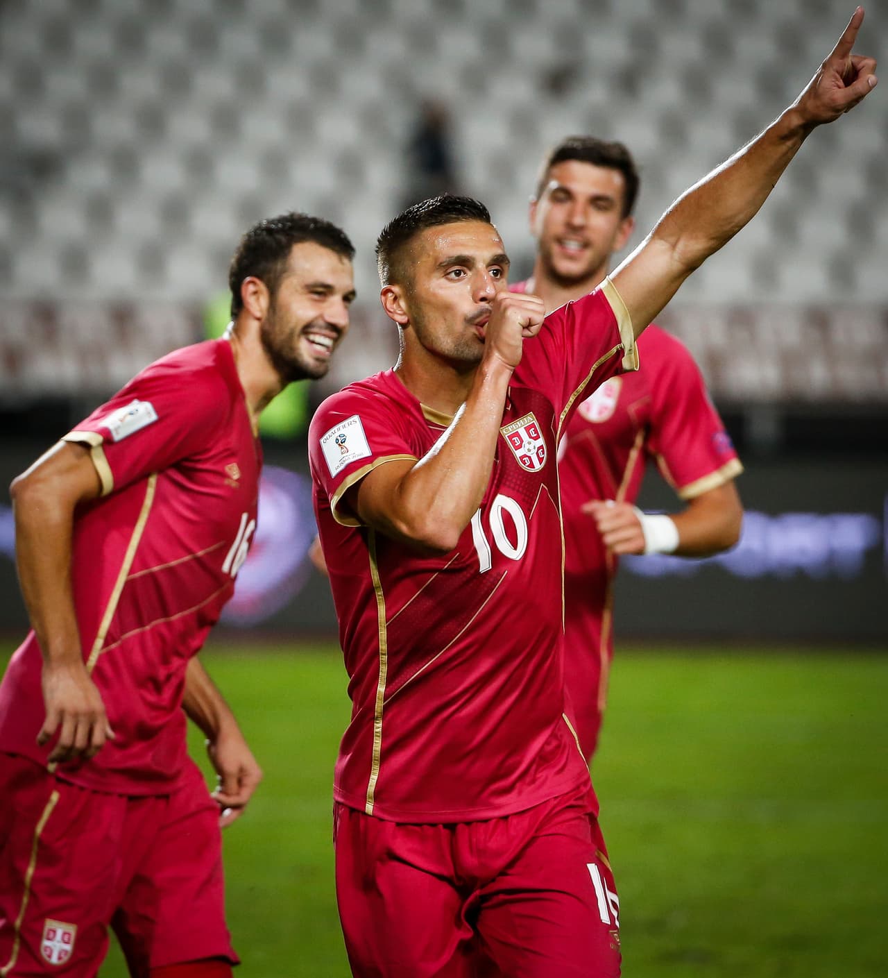 UEFA - Serbia: los serbios son segundos en este grupo con 8 puntos y se están quedando con el cupo al repechaje.