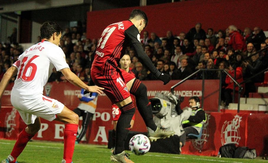 Una sorpresa y dominio del Real Madrid y Barcelona en Copa del Rey