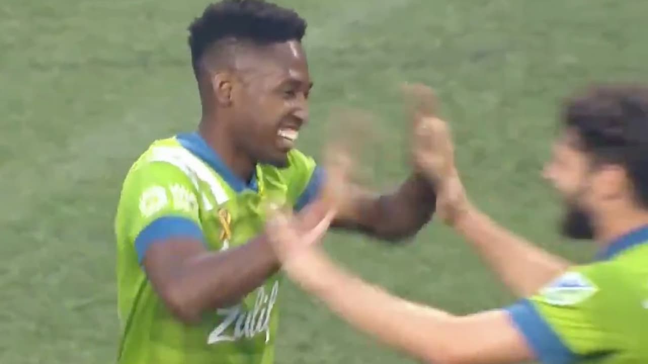 ¿Y la defensa? Leerdam puso el tercero para los Sounders