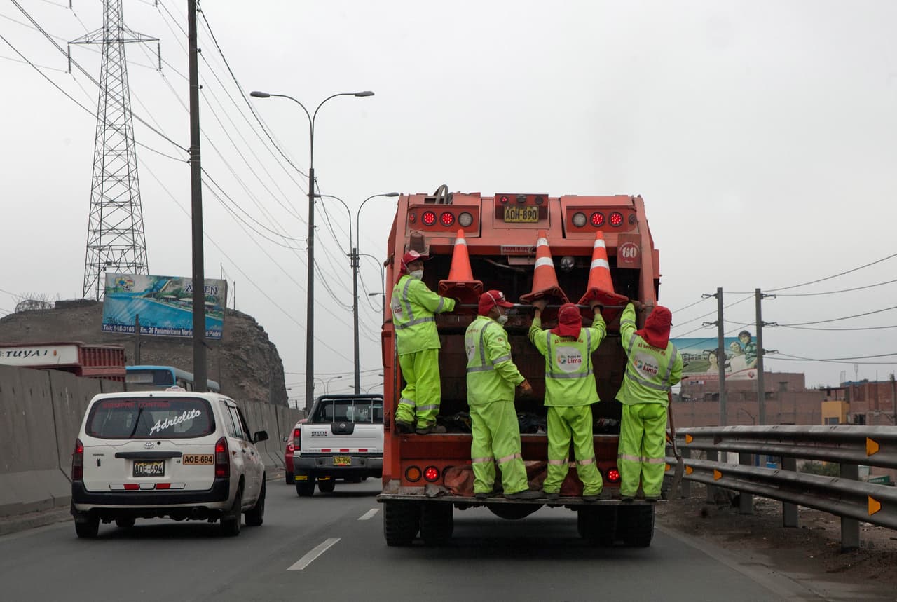 Lima implementa restricción vehicular por Juegos
