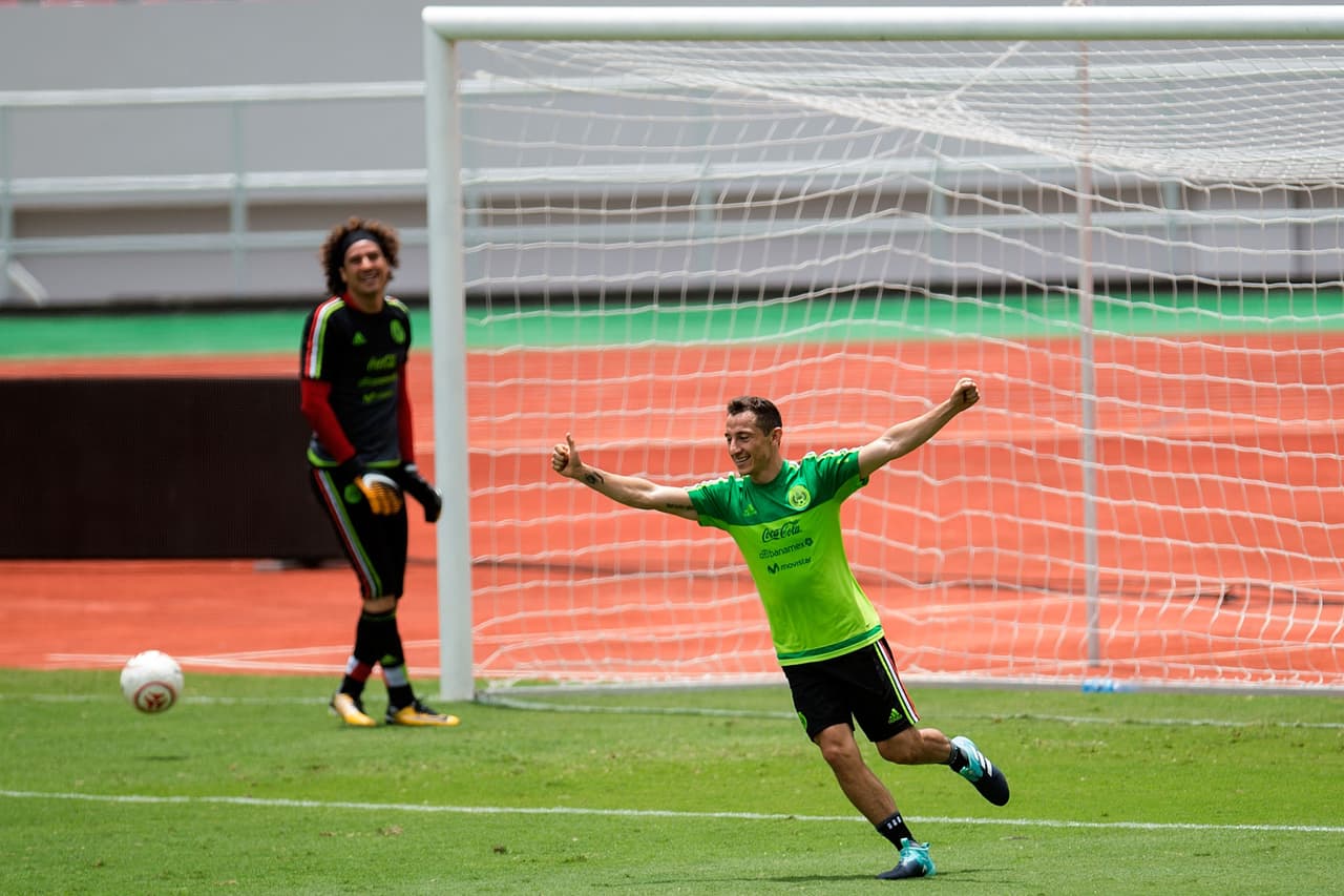 'Memo' Ochoa espera que solo en entrenamientos su arco sea vulnerable.